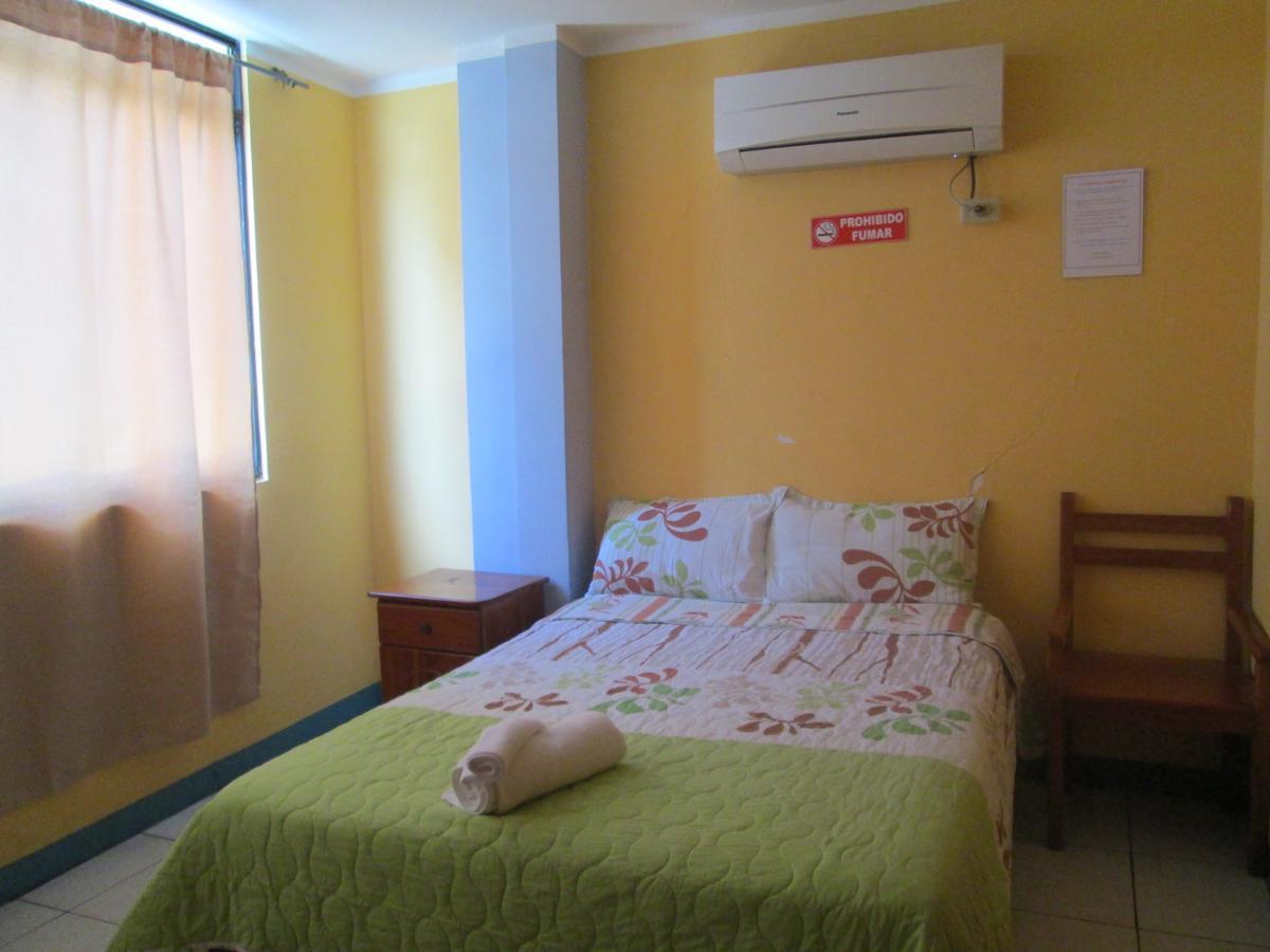 Hostal Leon Dormido ปูแอร์โต บาเกริโซ โมเรโน ภายนอก รูปภาพ